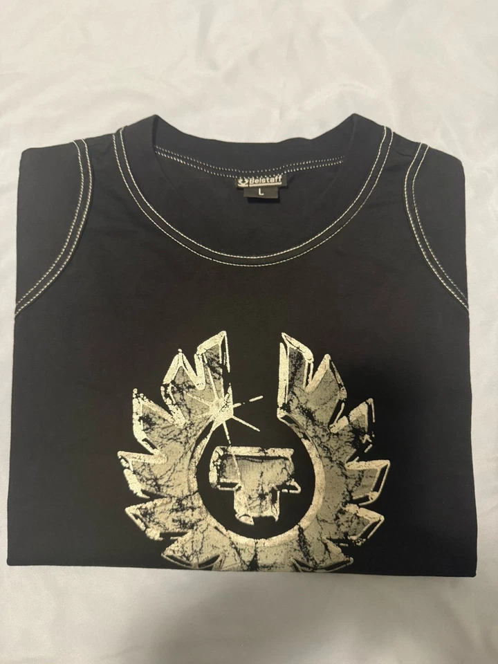 Camiseta preta Belstaff feita na Itália: nova vintage. Ajuste grande. - Imagem 1 de 4