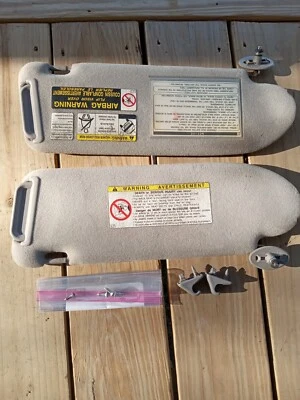 Juego completo de parasoles derecho e izquierdo Toyota 4Runner 2003-2009 beige tostado OEM Foto 1 de 4