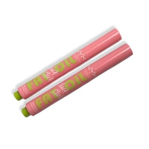 NYX PROFESSIONAL MAKEUP Fat Oil Slick Click Lip Balm #02 Clout, Lot of 2 - Picture 1 of 2