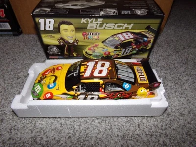 1/24 KYLE BUSCH #18 M&M'S FANTASY 2008 ACCIÓN NASCAR DIECAST Foto 1 de 4