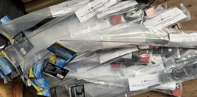 Antena de radio CB Midland 18-258 Power Max montaje a través de la ventana Foto 1 de 4