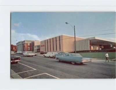 Postcard United States Post Office Hickory North Carolina - Image 1 of 2