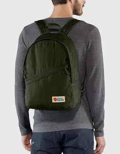 ZAINO FJALLRAVENVARDAG 16 - FORESTA PROFONDA - Foto 1 di 3