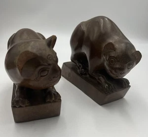 VTG Pair Creepy Cats Gargoyles Mythical Brown Wood Carved Figurines Bookends - Picture 1 of 18