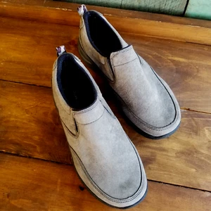 LL Bean Kids Slip On Moccasin Shoes Gray Suede Comfort Shoes Size 4 - Picture 1 of 9