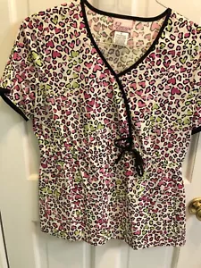 Women’s Scrub Top - Picture 1 of 6