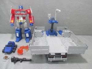 Transformers Masterpiece OPTIMUS PRIME MP-10 Complete TRU Exclusive 2012 - Picture 1 of 16
