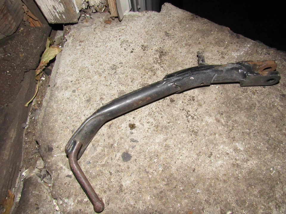 2002 suzuki sv650 s side kickstand - Image 1 of 1