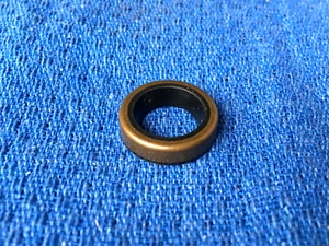 700R4 4l60E Seal Manual Lever Selector Shaft Shift Shifter Linkage Side Case - Picture 1 of 2