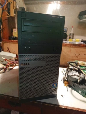 Dell Optiplex 390 Minitower MT Desktop PC computer READ NO CPU HDD RAM  BRACKET - Image 1 of 4