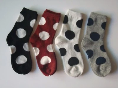 Cálidos calcetines de mezcla de algodón a lunares unisex - (juego de 4 pares) Foto 1 de 3