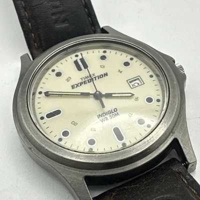 Reloj de campo Timex Expedition Indiglo WR 50M para hombre correa marrón y batería nueva Foto 1 de 4