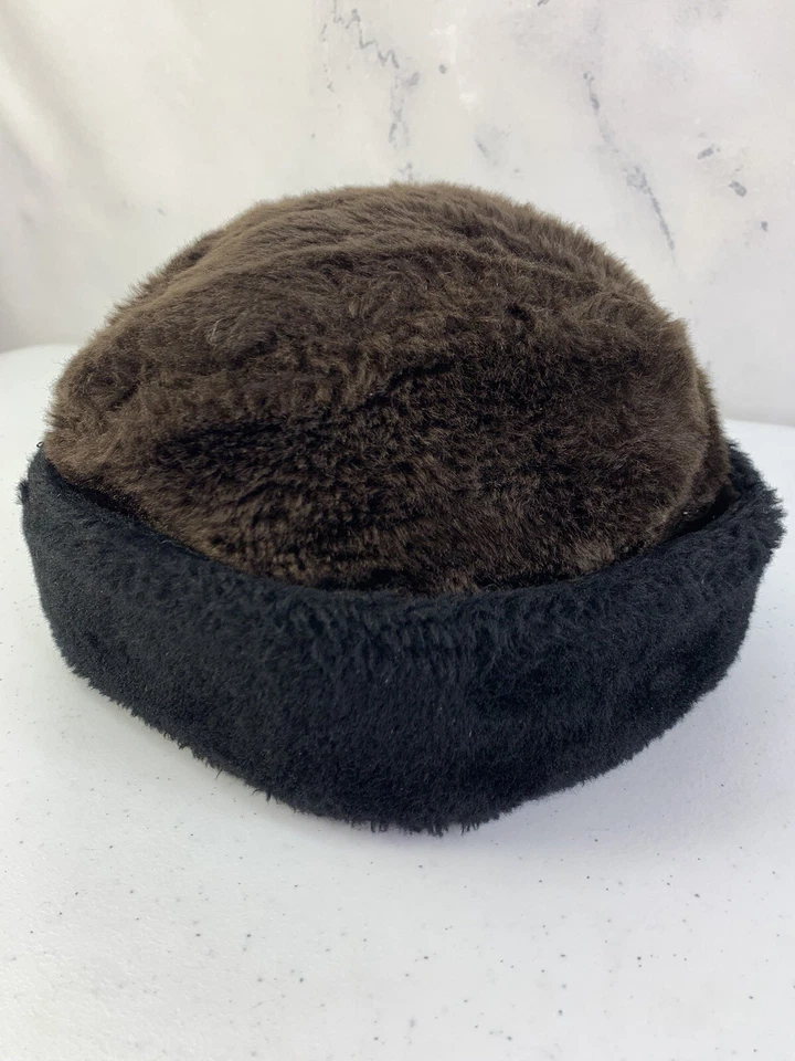 Sombrero calentador de orejas de piel sintética vintage años 50 60 gorra para mujer estilo ruso marrón aviador Foto 1 de 4