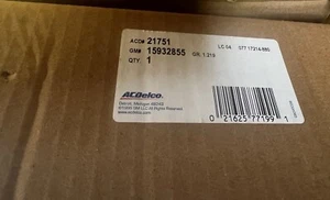 Radiator 2008-2014 Cadillac CTS 3.6L 3.0L 15932855 GM OEM - Picture 1 of 1