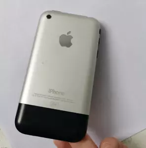 Apple iphone 2G iPhone 1st generation Very Rare IOS 1.1.4 8GB A1203 - Picture 1 of 11