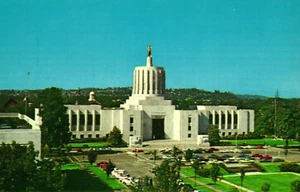 Postcard Oregon's State Capitol at Salem USA - Picture 1 of 2