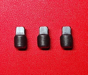 3X 1/8" Male NPT Stainless Steel Square Plug For WOG - NEW, Lot of 3 - Picture 1 of 3