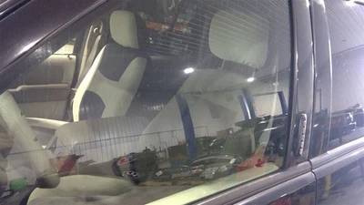 Vidrio para puerta delantera izquierda conductor compatible con 02-10 EXPLORER 4428 Foto 1 de 4