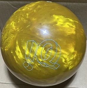 Storm IQ Tour Pearl Gold 15 lb Bowling ball New without Original Box - Picture 1 of 6