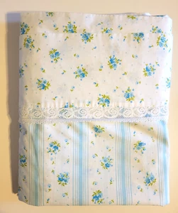 Vintage 81 x 104 Full Flat Sheet Springmaid  Blue Floral & Lace Trim 1970's - Picture 1 of 5