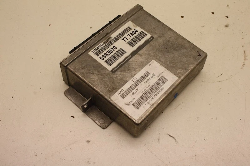 CENTRALINA INIEZIONE Saab 9-5 Estate (YS3E) Combi 2.3t 16V (B235E) 2004 T77A04 - Immagine 1 di 1