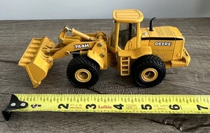 Vintage ERTL 7" John Deere 744H Wheel Loader 3591F Diecast Construction Toy - Picture 1 of 11