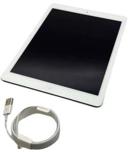 Apple iPad Air 1st Gen. A1474, 16GB, Wi-Fi, 9.7in - TESTED!! - Picture 1 of 6