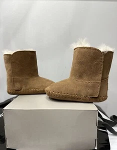 UGG INFANT CADEN CHESTNUT BOOTS US INFANT 02/03 - Picture 1 of 7