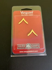 US Amry Vanguard Private Second Class Set Of Pins Original New - Picture 1 of 2