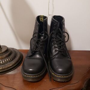 Combat Black Rubber Sole Boots Lace Up Womens 7 Leather 