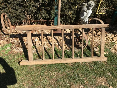 Antique OAK WOOD  Spindle BARN STALL  Rail Architectural Salvage 52in Long Sec Cover