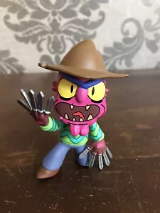 Funko Mystery Minis Rick & Morty Scary Terry Figur Pink Vinyl Claws Hut gestreift - Bild 1 von 8