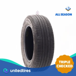 Used 235/65R17 Kumho Crugen HP71 104H - 5.5/32 - Picture 1 of 4