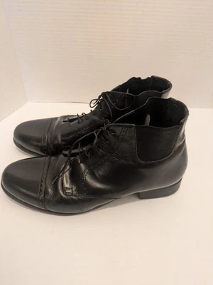 Women's  Sz. 10 Ariat Black Leather Lace Up Urban Equestrian Boots - Image 1 of 4