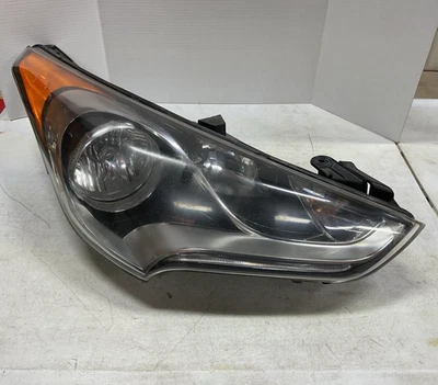 Faro halógeno para pasajero derecho Hyundai Veloster 2012-2017 fabricante de equipos originales Foto 1 de 4