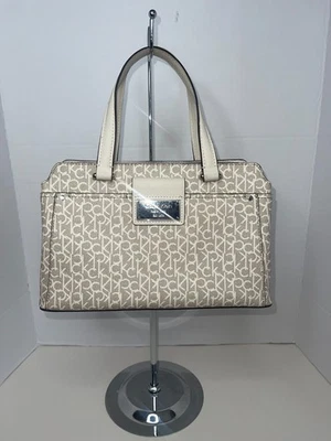 Bolso de mano para mujer Calvin Klein con monograma - beige y crema/blanco Foto 1 de 4