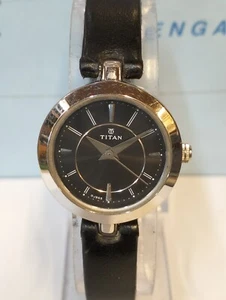 ORIGINAL TITAN QUARTZ BLACK DIAL 2598SAB INDIA WOMEN'S FULLY WORKING CONDITION - Picture 1 of 20