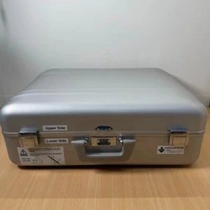 Zero Halliburton HASSELBLAD custodia per fotocamera in alluminio 53 × 44 × 18 cm - Foto 1 di 15