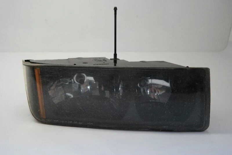 Faro delantero derecho Chevrolet Avalanche 2006 pasajero Foto 1 de 4