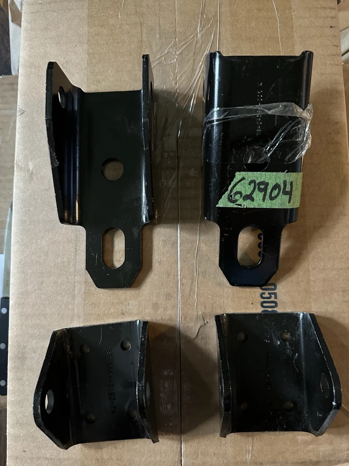 Soportes amortiguadores cabina FREIGHTLINER FLD 112 FLD120 CLASSIC Foto 1 de 1