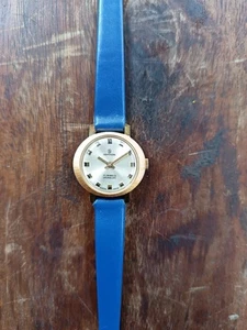 Vintage Swiss SERVICES minimalist oval women's watch - Picture 1 of 7