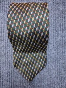 Italian Silk Tie Green Geometric Cube Pattern Office Career Vtg - Picture 1 of 6