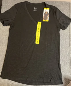 Felina Women's Short Sleeve V-Neck Tee - Picture 1 of 6
