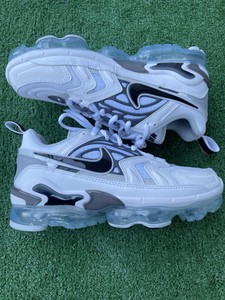 vapormax men white
