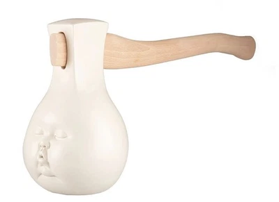 Johnson Tsang "Fight For A Dream" 2021 | Escultura em resina e madeira edição de 100 - Imagem 1 de 4