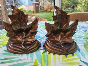 Copper Colour Maple Leaf Accent Book Ends Pair - Foto 1 di 8