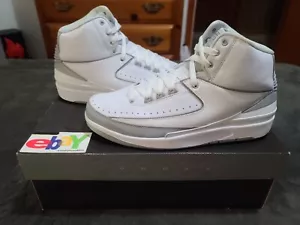 AIR JORDAN 2 RETRO 25TH ANNIVERSARY 2010 WHITE/ MTLLC SLVER-NTRL GRY 385475 101 - Picture 1 of 17