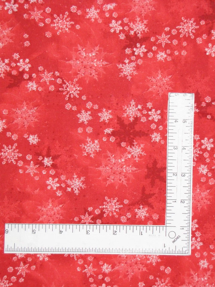 Tela roja de copos de nieve de Navidad de 17" de longitud de algodón de Santee Holiday Snow Foto 1 de 1