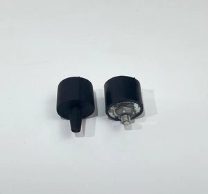 ♻️ Aprilia Dorsoduro 750 2008 - 2015 Fuel Tank Mounting Rubbers Dampers x 2 ♻️ - Picture 1 of 4