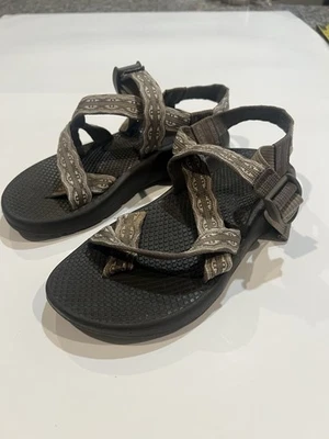 Sandálias femininas Chaco Z2 marrom clássico esportes caminhada ao ar livre tamanho 6 EUA - Imagem 1 de 4